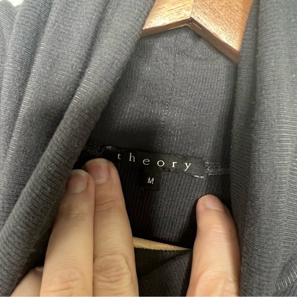 Theory Womens Size Medium Andera Turtleneck Dark Tanzanite Grey Sweater Modal - Picture 5 of 8